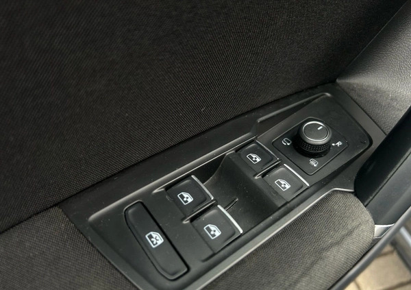 Volkswagen Tiguan Allspace cena 107900 przebieg: 120000, rok produkcji 2020 z Rejowiec Fabryczny małe 667